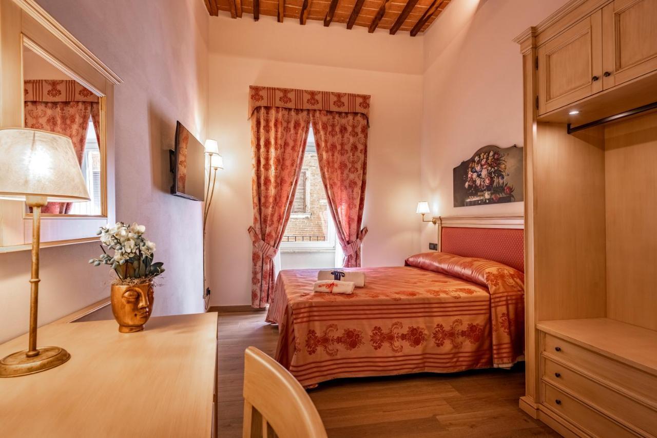 Palazzo Del Mercante Montepulciano Stazione Екстериор снимка